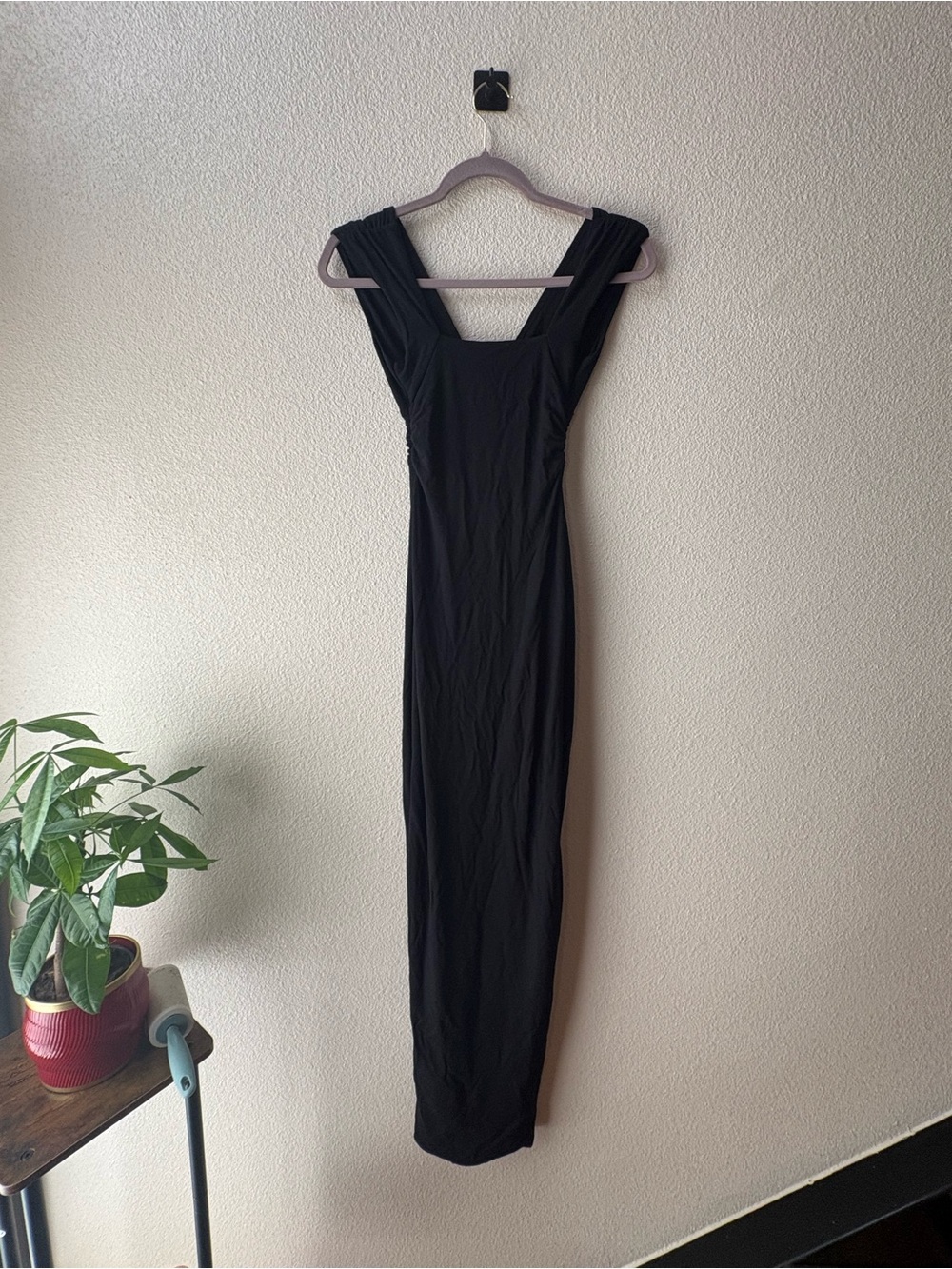 Oh Polly Sloane Black Plunge V-Neck Maxi Dress with High Side Slit - Picture 8 of 8